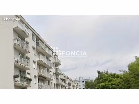 appartement 3 pièces 64 m²