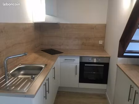 superbe t3 duplex centre de pavilly