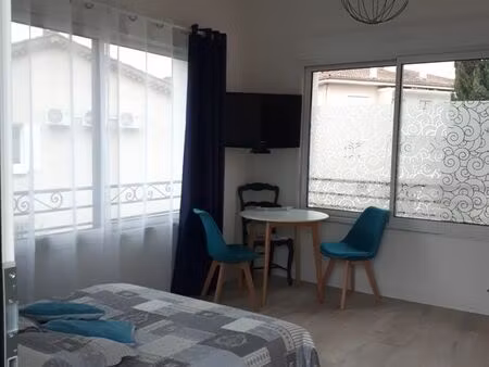 joli studio quartier de la gare