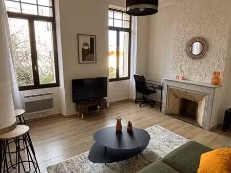 t2 35 m2 lumineux cuisine équipée