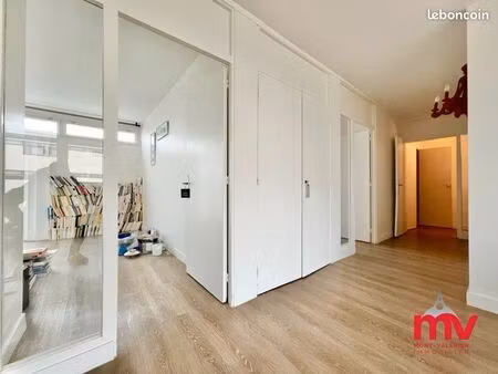 bel appartement 3pièces 65m² rond point des bergères