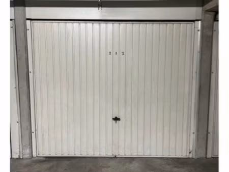 location garage résidence cap liouquet