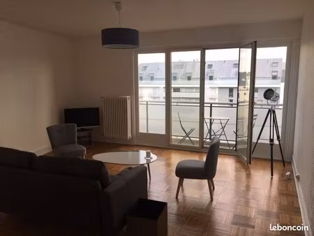 grand t2 de 54m2 avec parking et balcon