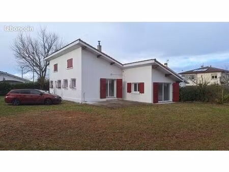 maison t3 centre ville parentis