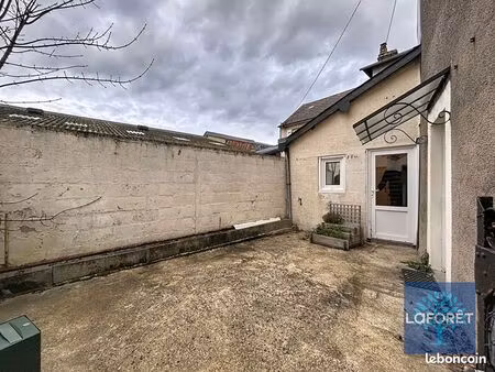 maison de ville 5 pièces 83 m²