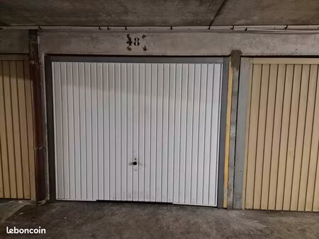 garage à louer – six-fours-les-plages  port de la coudoulière