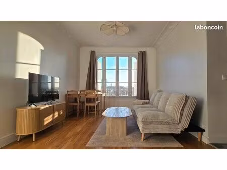 appartement 3 pièces meublé – la garenne-colombes – balcons filants – transports immédiats