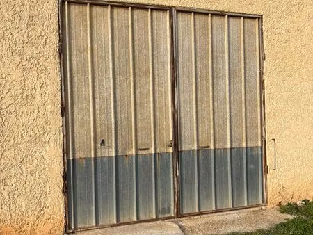 box/local de stockage 36 m2