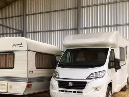 location abrit pour camping car et caravane