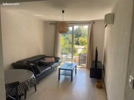 t3 meuble proche hôpital /lycee