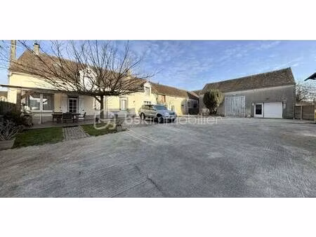 maison de 160 m² à remauville