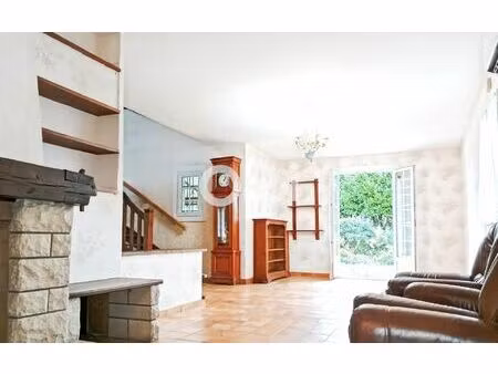 maison oloron-sainte-marie 181 m² t-5 à vendre  275 600 €