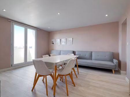 a vendre - appartement type 5 de 77 m² avec cave 'angers lafayette/ proche gare'