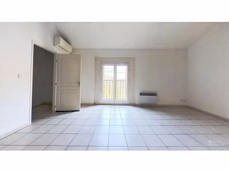 a vendre serignan (34) - appartement t2 - dernier étage