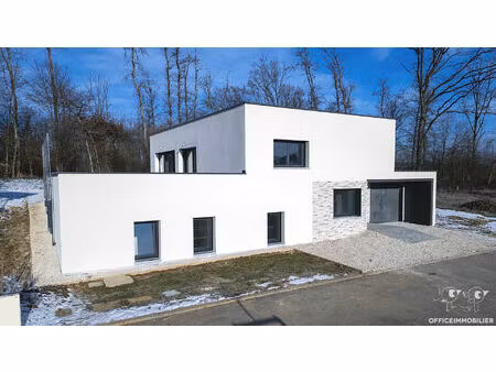 maison neuve à vendre à geneuille (25870) - vue dégagée  frais de notaire réduits