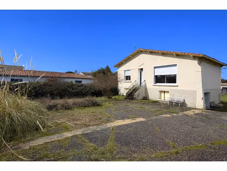 proche commerces & plage - terrain constructible