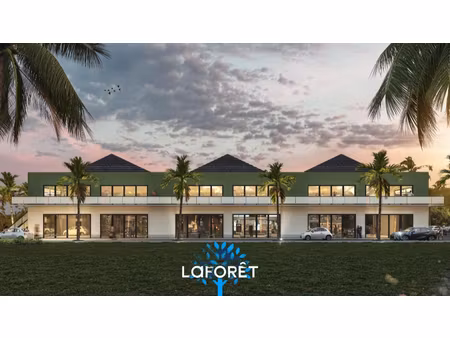 a louer local commercial en befa - 320 m2 - nouvelle galerie marchande - case-pilote