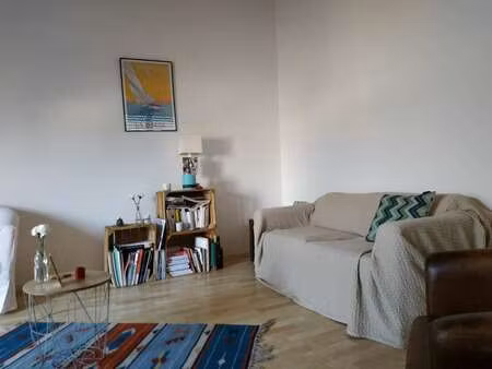 location appartement 2 pièces à la roche-sur-yon centre ville (85000) : à louer 2 pièces /