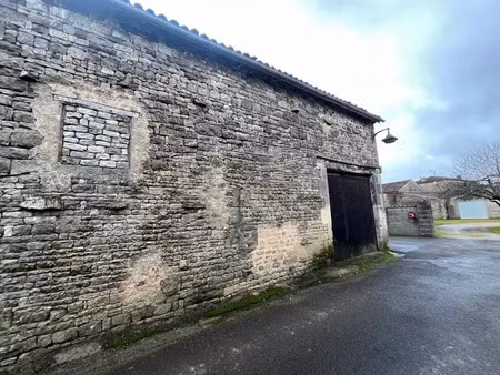 vente maison 1 pièce 131 m² à foussignac (16200)  56 000 €