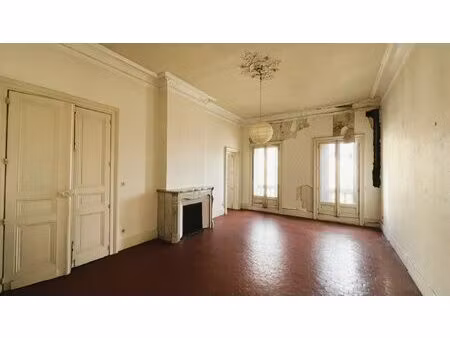 montpellier centre spacieux t3 a renover