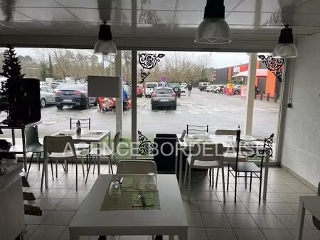 saint-symphorien  pizzeria d'environ 50m².