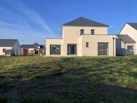 maison à vendre saint-saturnin