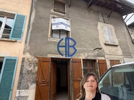 vente maison 3 pièces 55 m² à saint-etienne-de-saint-geoirs (38590)  79 000 €