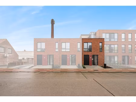 huis te huur in sint-niklaas met 3 slaapkamers