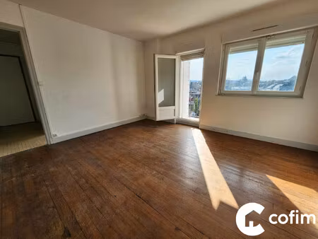 appartement t3 garage et cave