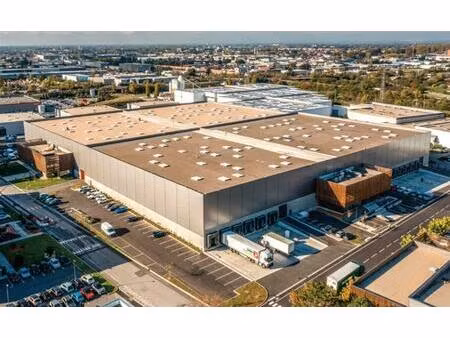 location entrepôt / local d'activités toulouse 14 357 m²
