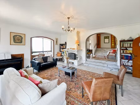 maison 6 pièces 180 m² à louer ensuès-la-redonne 13820 ? | era immobilier