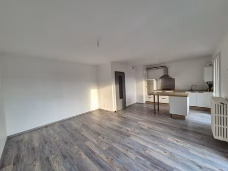appartement t3 de 67.4m2 à auch - vendu libre