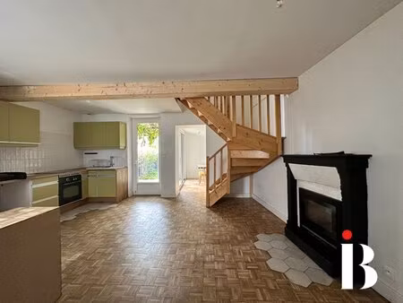 à louer maison 42 27 m² – 792 € |couëron