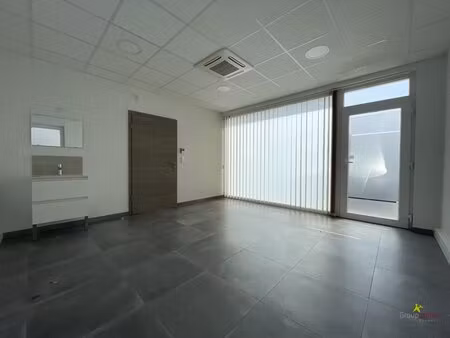 à louer local commercial 78 m² – 900 € |brumath