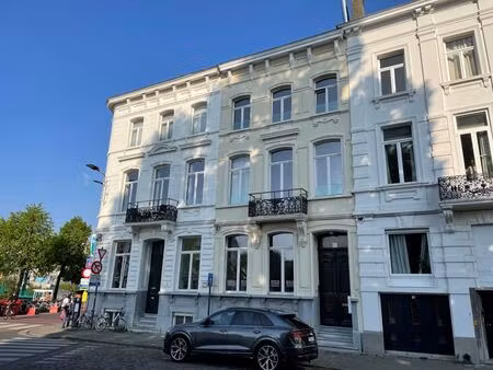 appartement te huur in gent met 2 slaapkamers