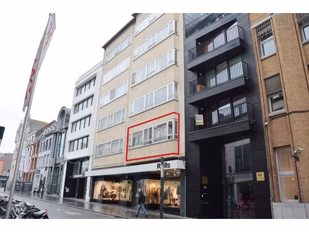 appartement te huur in kortrijk met 3 slaapkamers