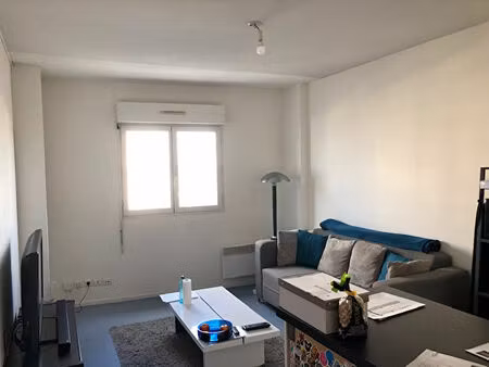 t2 proche fac de sciences