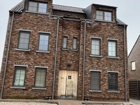 appartement te huur in vorst met 1 slaapkamer