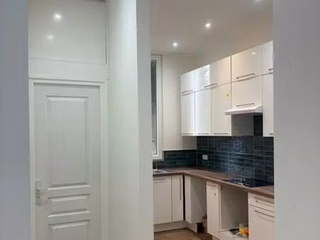 location appartement 3 pièces 57 m² à nice (06000)