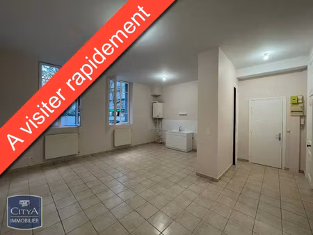 appartement à louer 3 pièces 79.25 m² - lyon 3e arrondissement (69003) - 921€