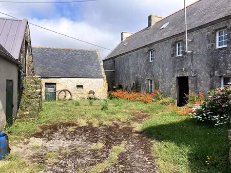 vente ferme 6 pièces 200 m² à plozévet (29710)  208 650 €