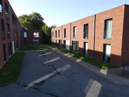 kwalitatieve studentenkamer op topligging nabij vives