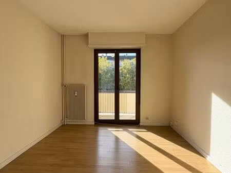 f3 -75m² - pfastatt