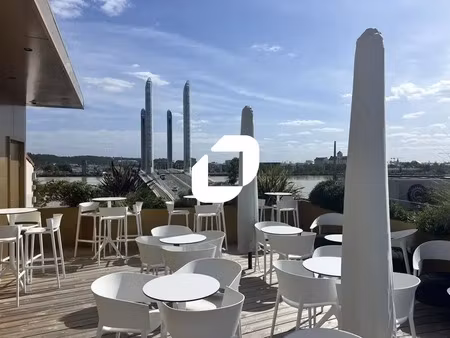 vente bureau bordeaux 33300