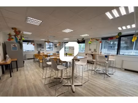 a louer  rare sur secteur