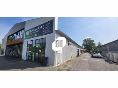 location local d'activités begles 33130