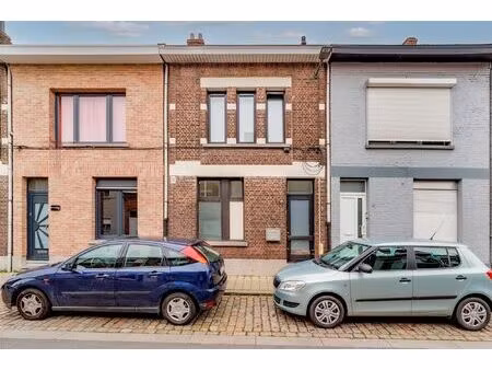 leuke woning met 3-4 slaapkamers en gezellige tuin