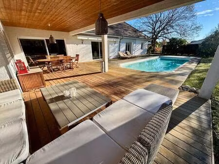 maison de luxe à vendre à artiguelouve : 550 000 € | 228m²