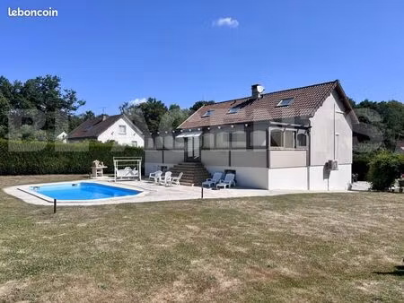 maison 7 pièces 160 m²