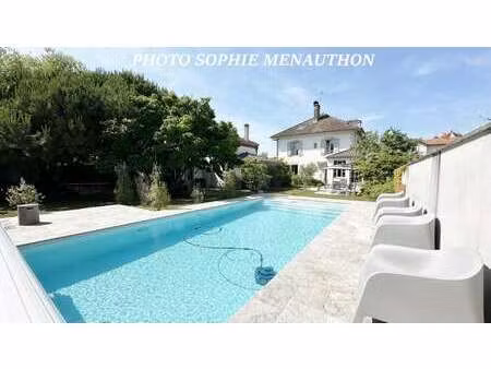 maison de luxe à vendre à soustons : 797 000 € | 330m²